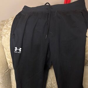 Under Armour Black Athletic Pants